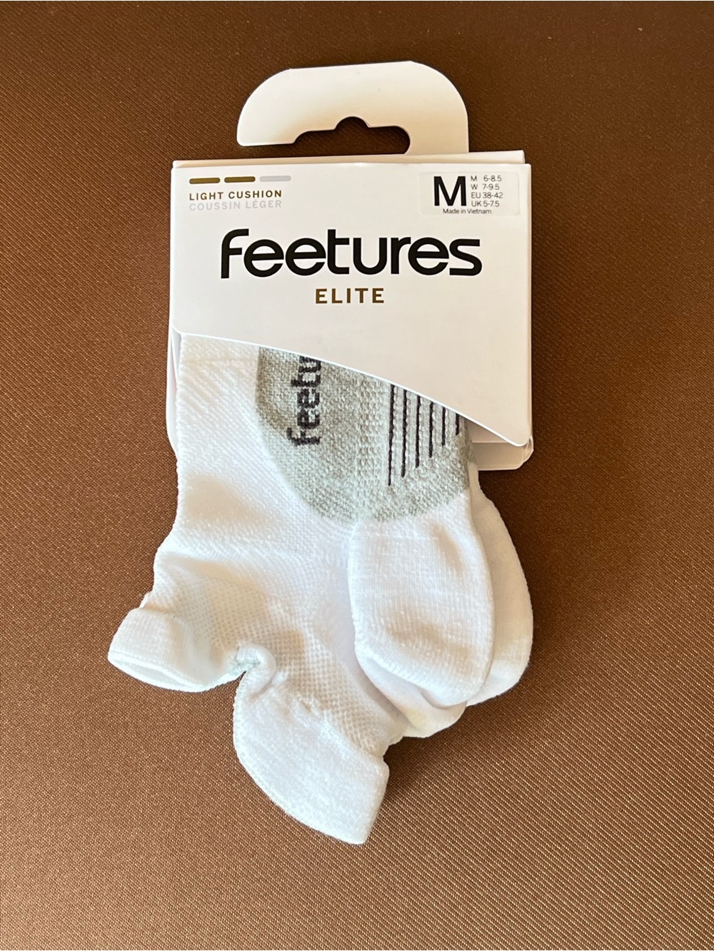 Feetures Elite Light Cushion Socks - White - Women’s Medium 6-9.5